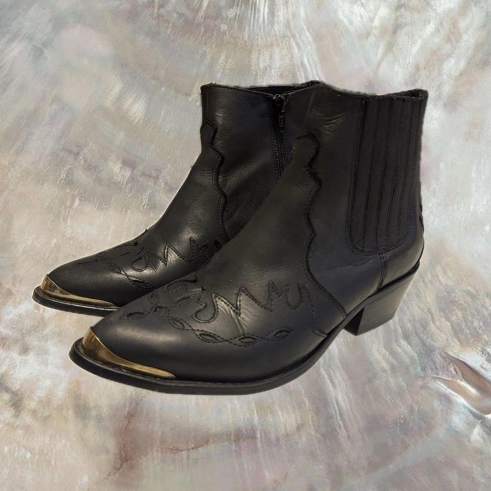 Black Leather Ankle Boots with Western Stitching